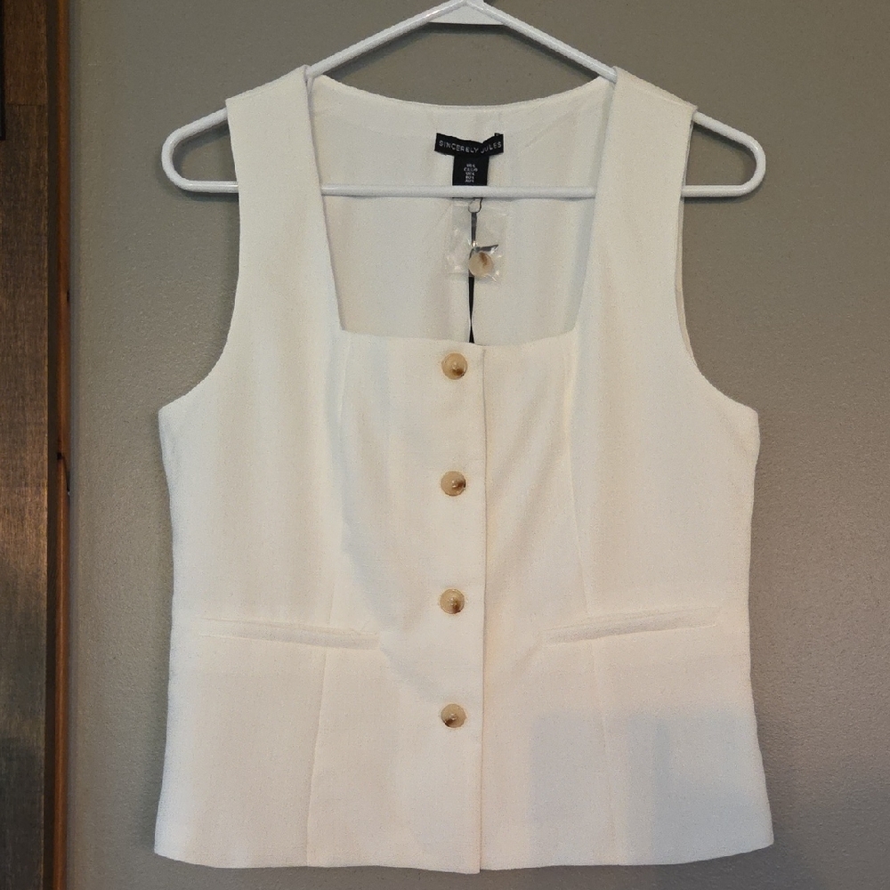 Sincerely Jules White Sleeveless Button Vest Size Large